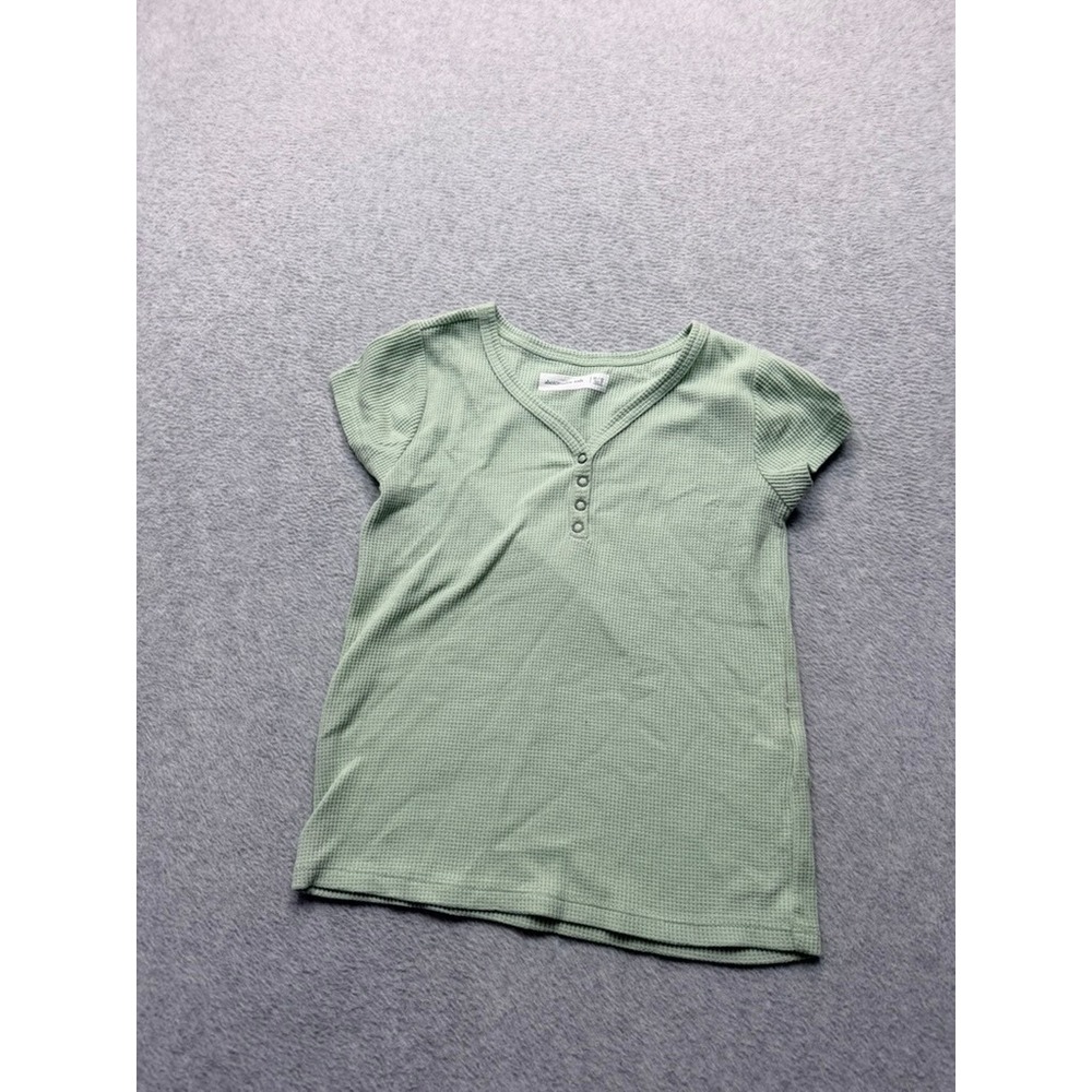 Abercrombie Kids Sage Green Waffle Knit Henley Short Sleeve Top Girls Size 9/10